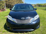 Used 2015 Toyota Sienna XLE image 2