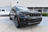 New 2025 Jeep Grand Cherokee Overland image 3