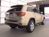 Used 2011 Jeep Grand Cherokee Laredo image 2