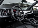 Certified 2025 Porsche Cayenne image 4