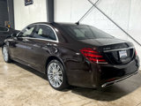 Used 2018 Mercedes-Benz S 560 Sedan image 4