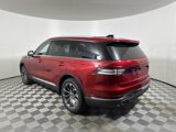 New 2025 Lincoln Aviator AWD image 5