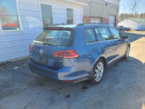 Used 2017 Volkswagen Golf SE image 3