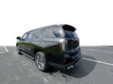 New 2025 Chevrolet Suburban Z71 w/ Comfort Package image 6