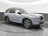 New 2025 Nissan Pathfinder Platinum image 4