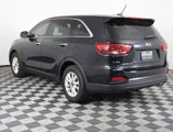 Used 2019 Kia Sorento LX image 5