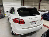 Used 2014 Porsche Cayenne Diesel Platinum Edition image 4