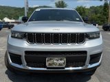 New 2025 Jeep Grand Cherokee L Laredo image 2