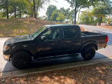 Used 2010 Nissan Frontier SE image 6