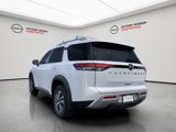 New 2025 Nissan Pathfinder SL image 3