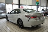 Used 2022 Toyota Camry SE image 4