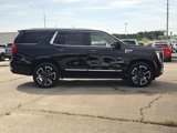 Used 2025 GMC Yukon Elevation image 6