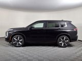 New 2025 Mitsubishi Outlander SE image 4