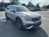 Used 2024 Volkswagen Tiguan SE image 3