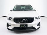 Used 2025 Volvo XC40 B5 Plus image 2