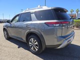 New 2025 Nissan Pathfinder SL image 3