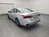 Used 2023 Nissan Altima 2.5 SV image 5