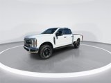 New 2025 Ford F350 4x4 Crew Cab Super Duty image 4