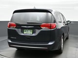 Used 2020 Chrysler Pacifica Touring w/ Cold Weather Group image 5