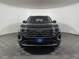 New 2025 Volkswagen Atlas SEL image 3