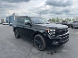 New 2025 Ford Expedition Platinum image 3