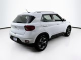 Used 2025 Hyundai Venue SEL image 5