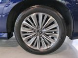 New 2025 INFINITI QX80 Sensory image 5