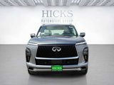 New 2025 INFINITI QX80 Sensory image 2