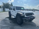 Used 2025 Jeep Wrangler Unlimited Rubicon image 3