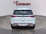 New 2025 Nissan Pathfinder SL image 4