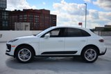 Used 2025 Porsche Macan image 2