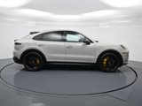 Used 2025 Porsche Cayenne Turbo GT image 2