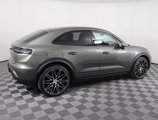 Used 2025 Porsche Macan 4S Electric image 4