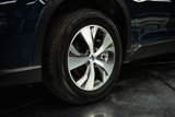 Used 2024 Subaru Ascent Premium w/ Convenience Package image 3