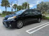 Used 2018 Toyota Sienna XLE w/ XLE Navigation Package image 4