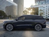 New 2025 Lincoln Nautilus Reserve image 3