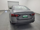Used 2023 Nissan Altima 2.5 SV image 6