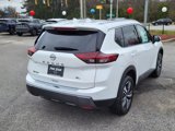 New 2025 Nissan Rogue SL w/ Tech Package image 2