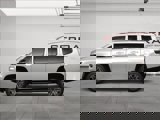 New 2025 Jeep Wagoneer 4WD w/ Convenience Group I image 3