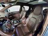 Certified 2019 Porsche Cayenne Turbo image 5
