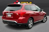 Used 2017 Nissan Pathfinder S image 2