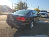 Used 2015 Volkswagen Passat S image 5