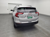 Used 2022 GMC Terrain SLE w/ Driver Convenience Package image 6
