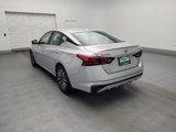 Used 2023 Nissan Altima 2.5 SV image 5