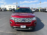 Used 2018 Ford Explorer XLT image 2