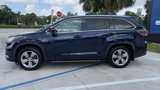 Used 2015 Toyota Highlander Limited image 3