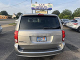 Used 2015 Dodge Grand Caravan SE image 6
