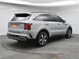 Used 2023 Kia Sorento EX image 5