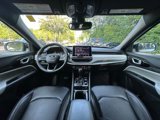 Used 2024 Jeep Compass Limited image 3