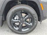 New 2025 Jeep Grand Cherokee L Limited image 6